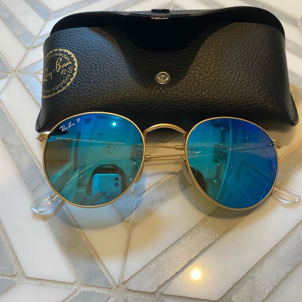 Ray Bans- Round Flat Lenses